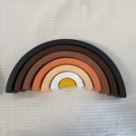 Nestled Puzzle : Sunset Rainbow Stackers